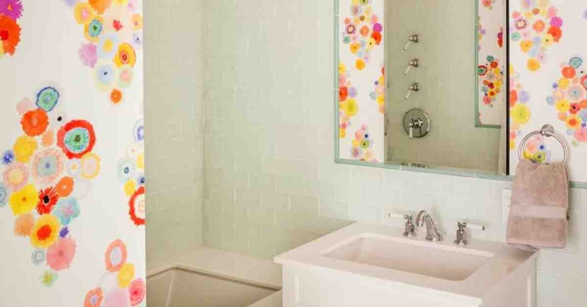 Green and Pink Bathroom Ideas