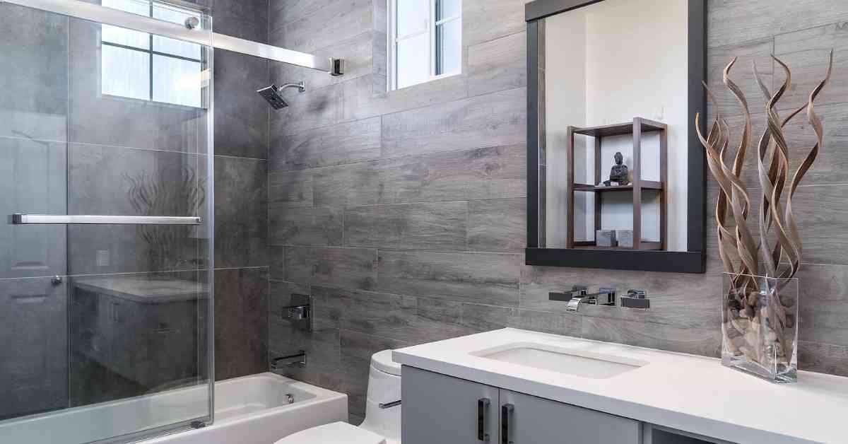 remodeling bathroom ideas older homes, bathroom remodeling ideas for older homes, older home bathroom remodeling ideas